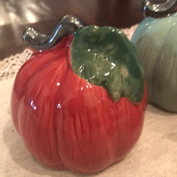 Set of 3 Mini Ceramic Pumpkins - Picture 13 of 14